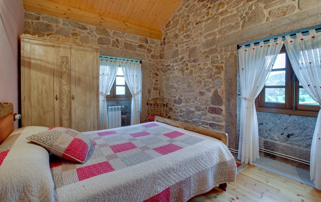 Casa Rural A Avoa Maria Campo Lameiro Chambre photo